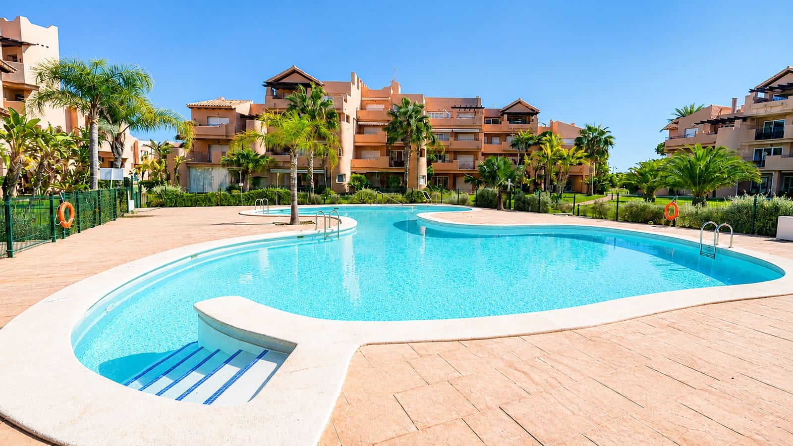 2 quarto Apartamento para venda em Mar Menor Golf Resort com piscina garagem - 194 950 € (Ref: 9914043)