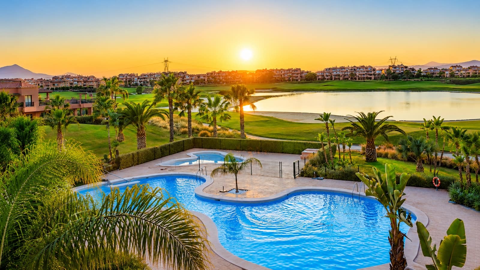 2 quarto Apartamento para venda em Mar Menor Golf Resort com piscina garagem - 194 950 € (Ref: 9914043)