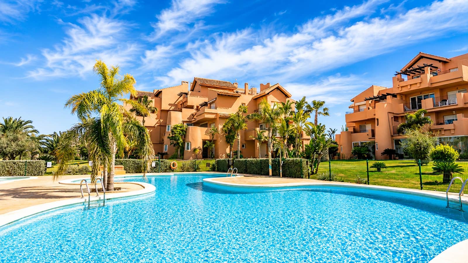 2 quarto Apartamento para venda em Mar Menor Golf Resort com piscina garagem - 194 950 € (Ref: 9914043)