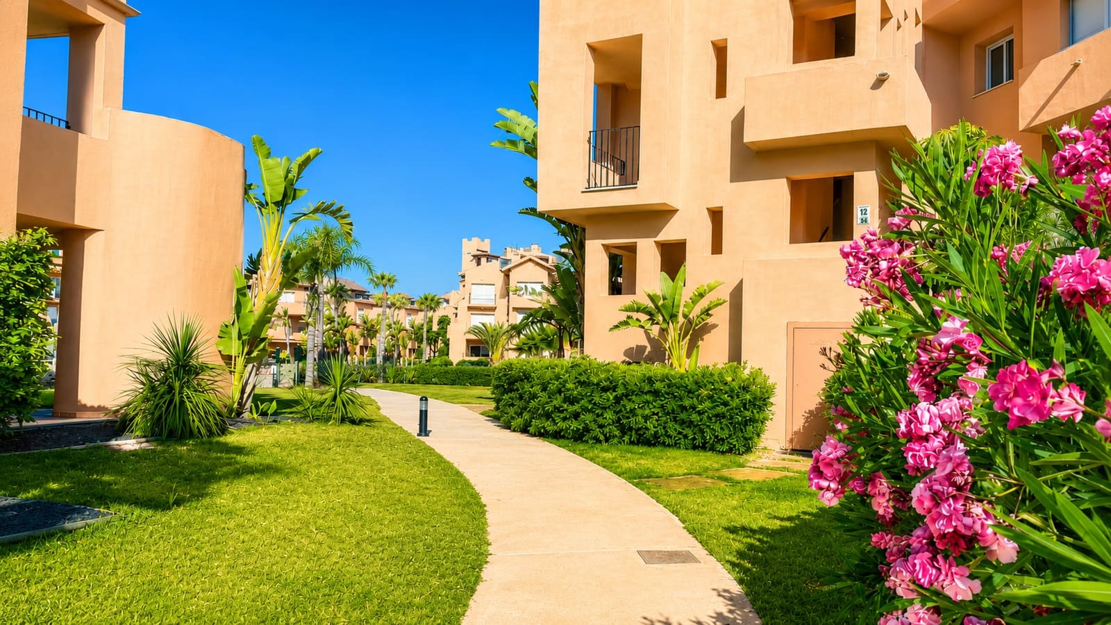 2 quarto Apartamento para venda em Mar Menor Golf Resort com piscina garagem - 194 950 € (Ref: 9914043)