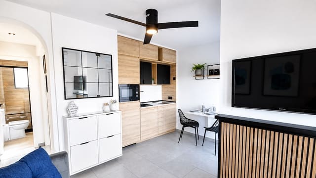 1 slaapkamer Appartement te koop in Villamartin, Orihuela met zwembad - € 119.990 (Ref: 9974246)