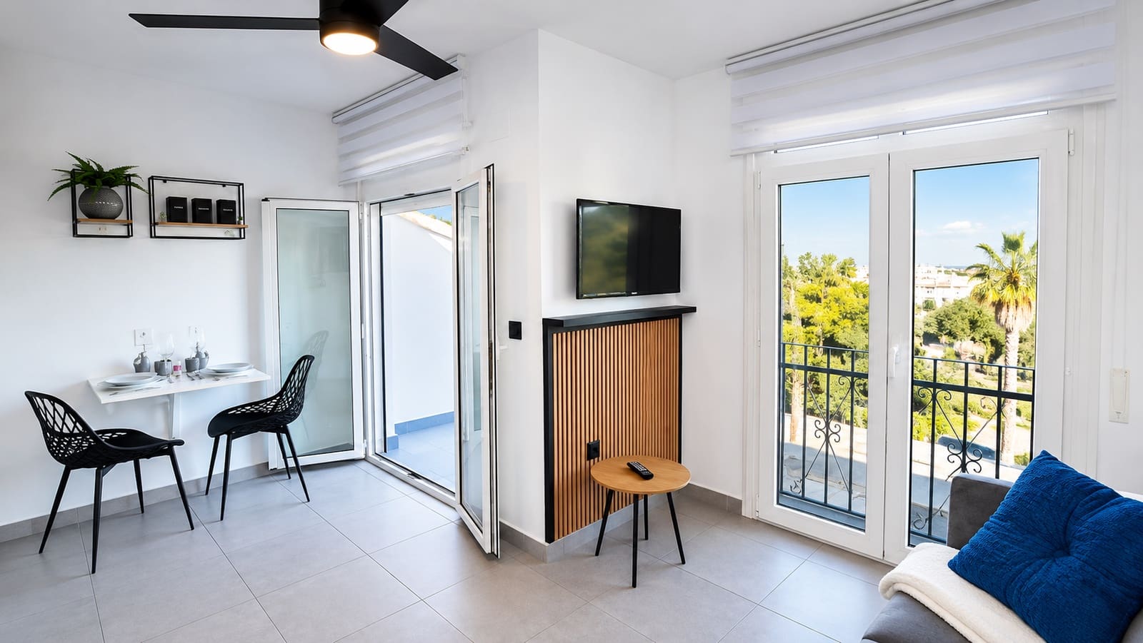 1 chambre Appartement à vendre à Villamartin avec piscine - 119 990 € (Ref: 9974246)