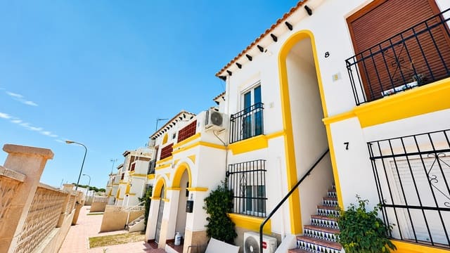 1 slaapkamer Appartement te koop in Villamartin, Orihuela met zwembad - € 119.990 (Ref: 9974246)