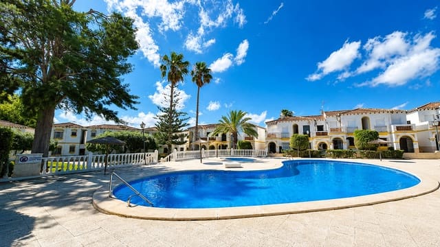 1 slaapkamer Appartement te koop in Villamartin, Orihuela met zwembad - € 119.990 (Ref: 9974246)
