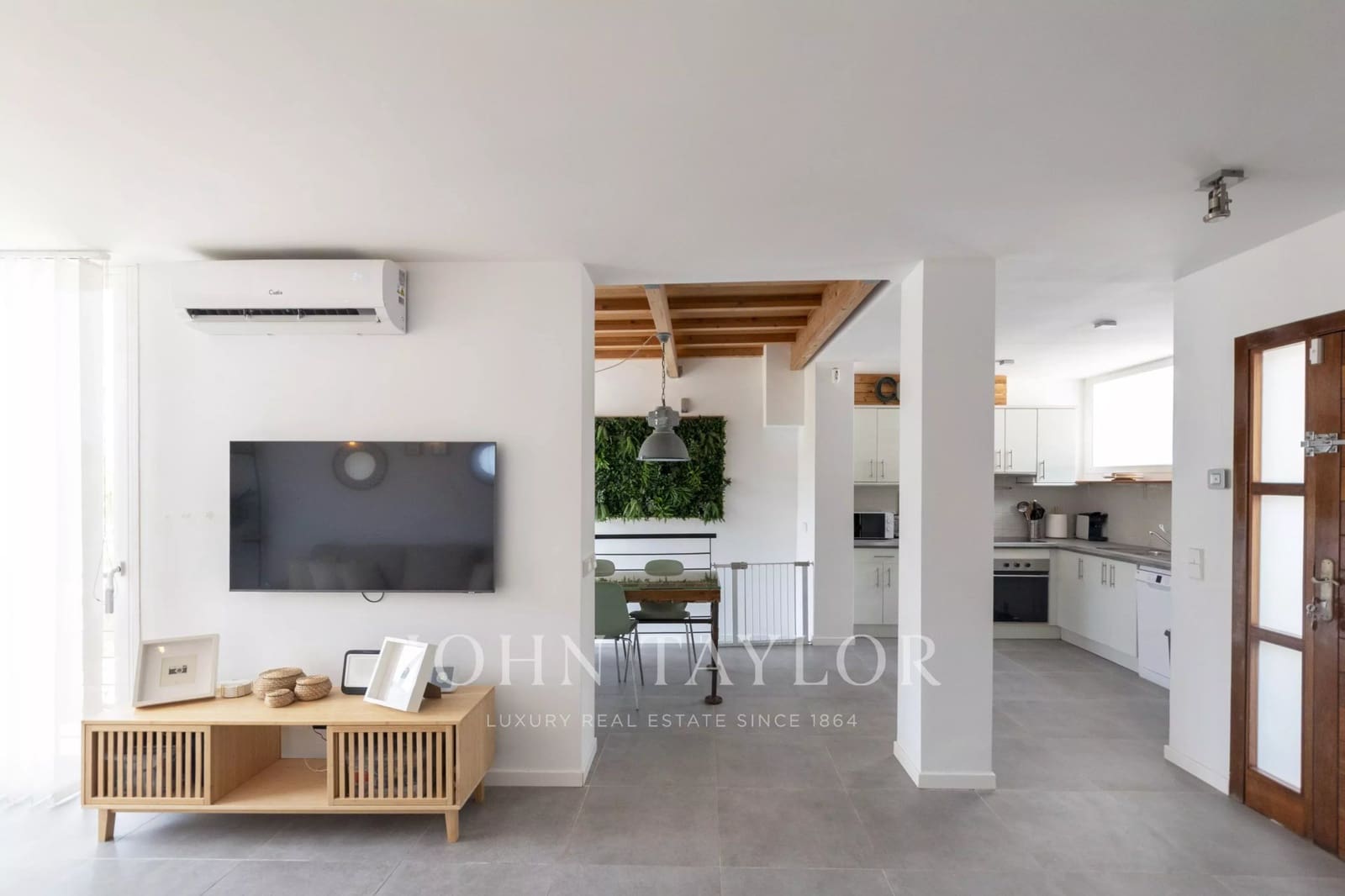 4 bedroom Townhouse for sale in San Jose / Sant Josep de Sa Talaia with pool - € 1,450,000 (Ref: 10014890)