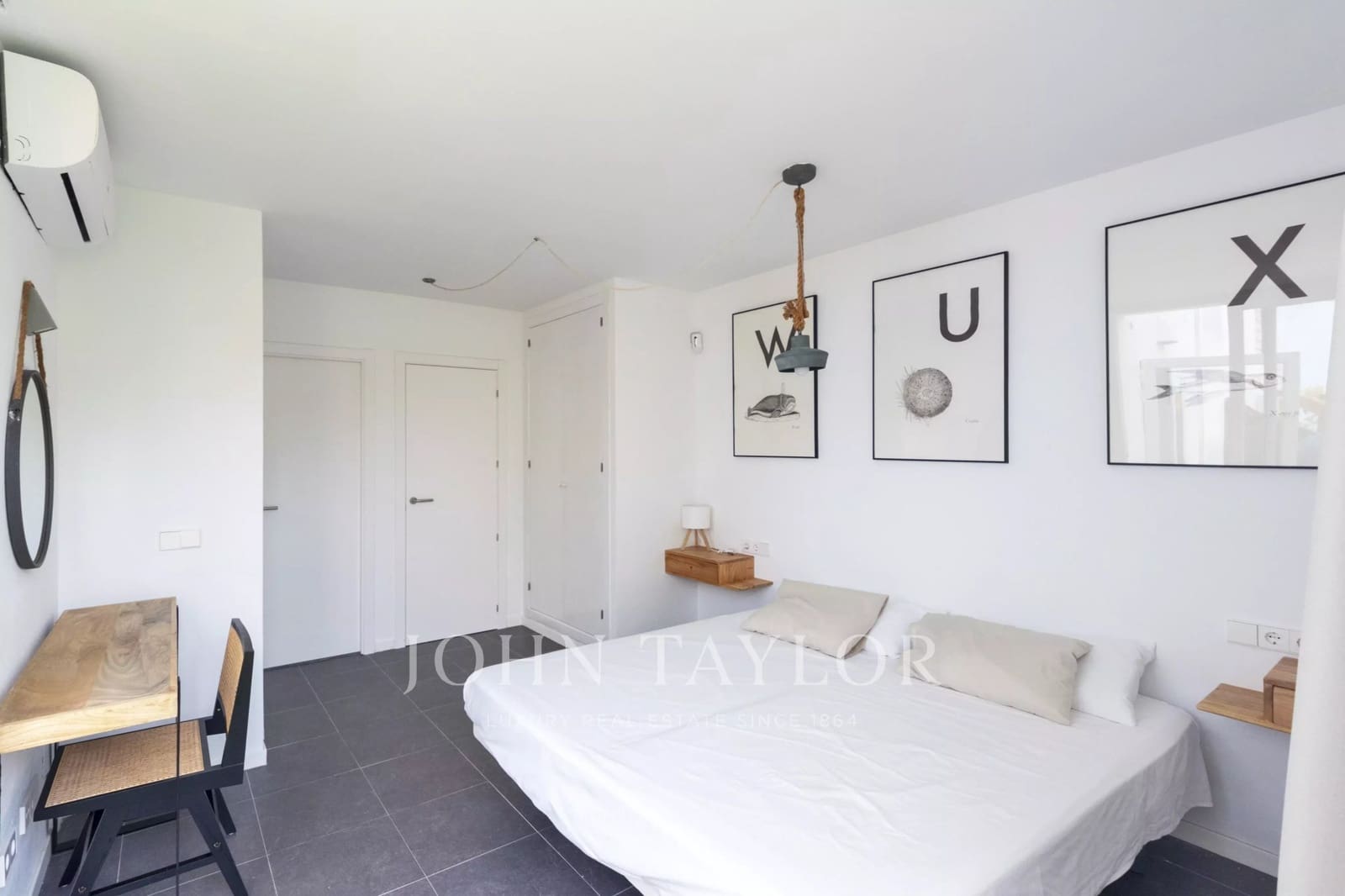 4 bedroom Townhouse for sale in San Jose / Sant Josep de Sa Talaia with pool - € 1,450,000 (Ref: 10014890)