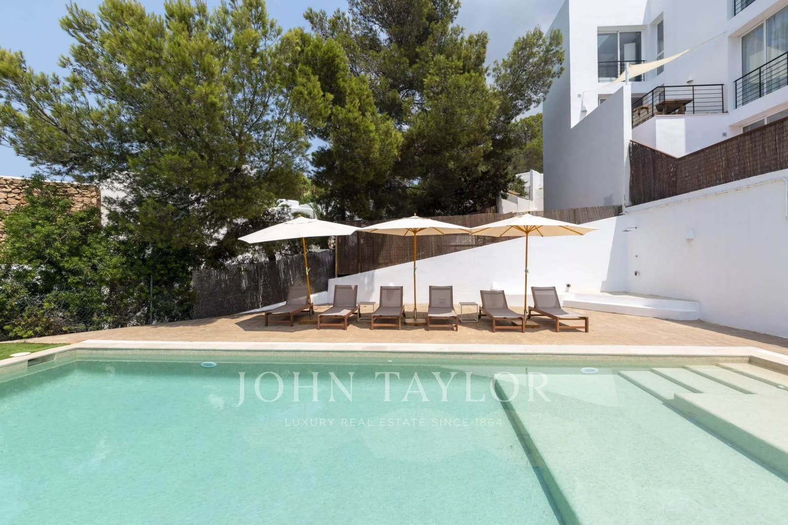 4 bedroom Townhouse for sale in San Jose / Sant Josep de Sa Talaia with pool - € 1,450,000 (Ref: 10014890)