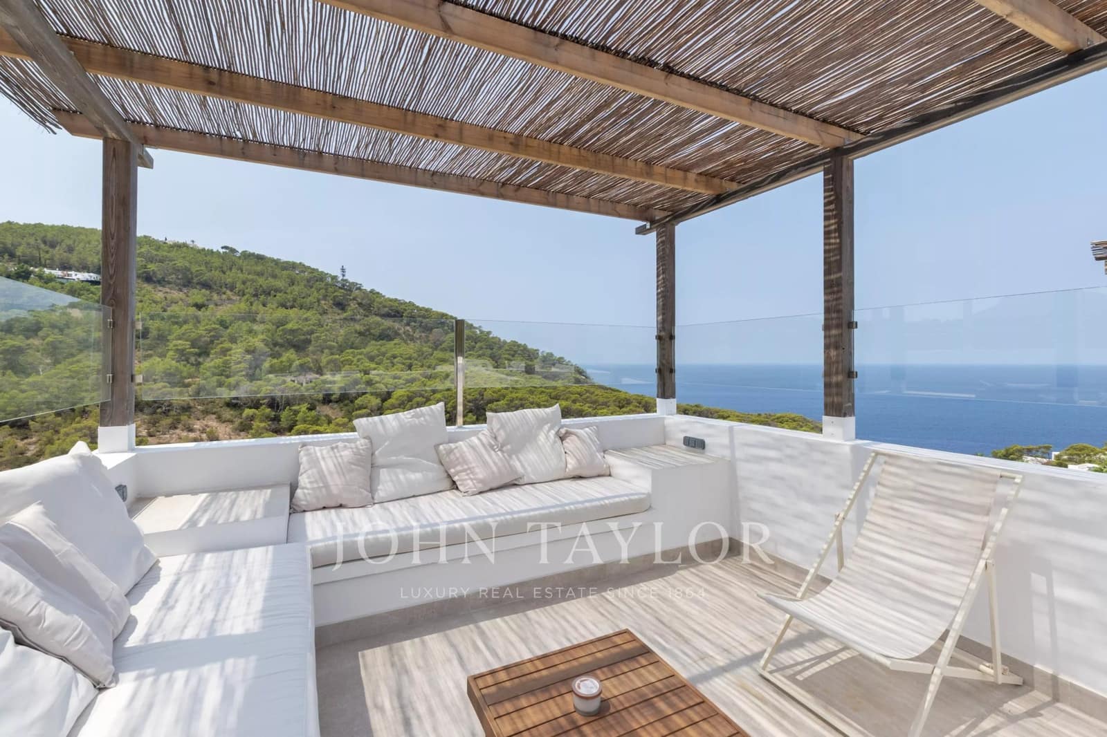 4 bedroom Townhouse for sale in San Jose / Sant Josep de Sa Talaia with pool - € 1,450,000 (Ref: 10014890)