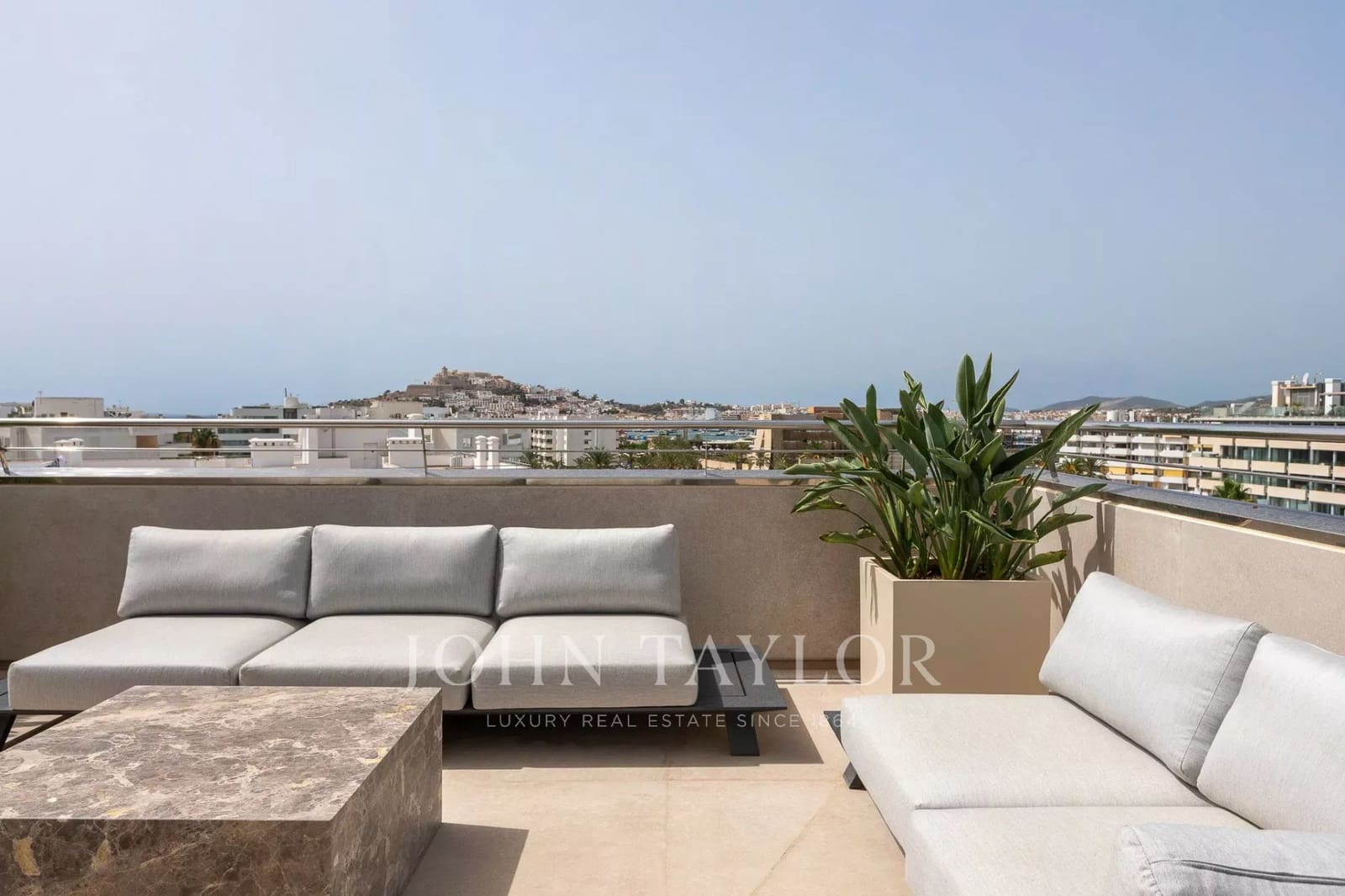 3 sypialnia Penthouse na sprzedaż w Miasto Ibiza / Eivissa z basenem - 2 950 000 € (Ref: 10042247)