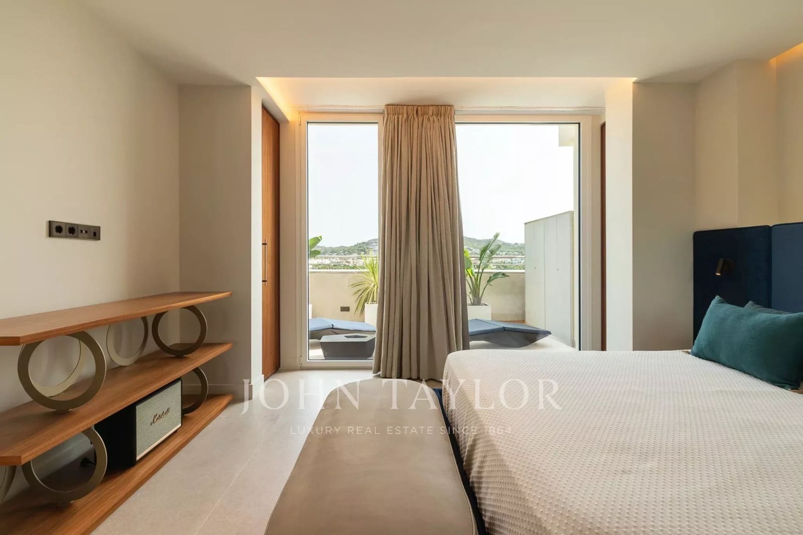 3 sypialnia Penthouse na sprzedaż w Miasto Ibiza / Eivissa z basenem - 2 950 000 € (Ref: 10042247)