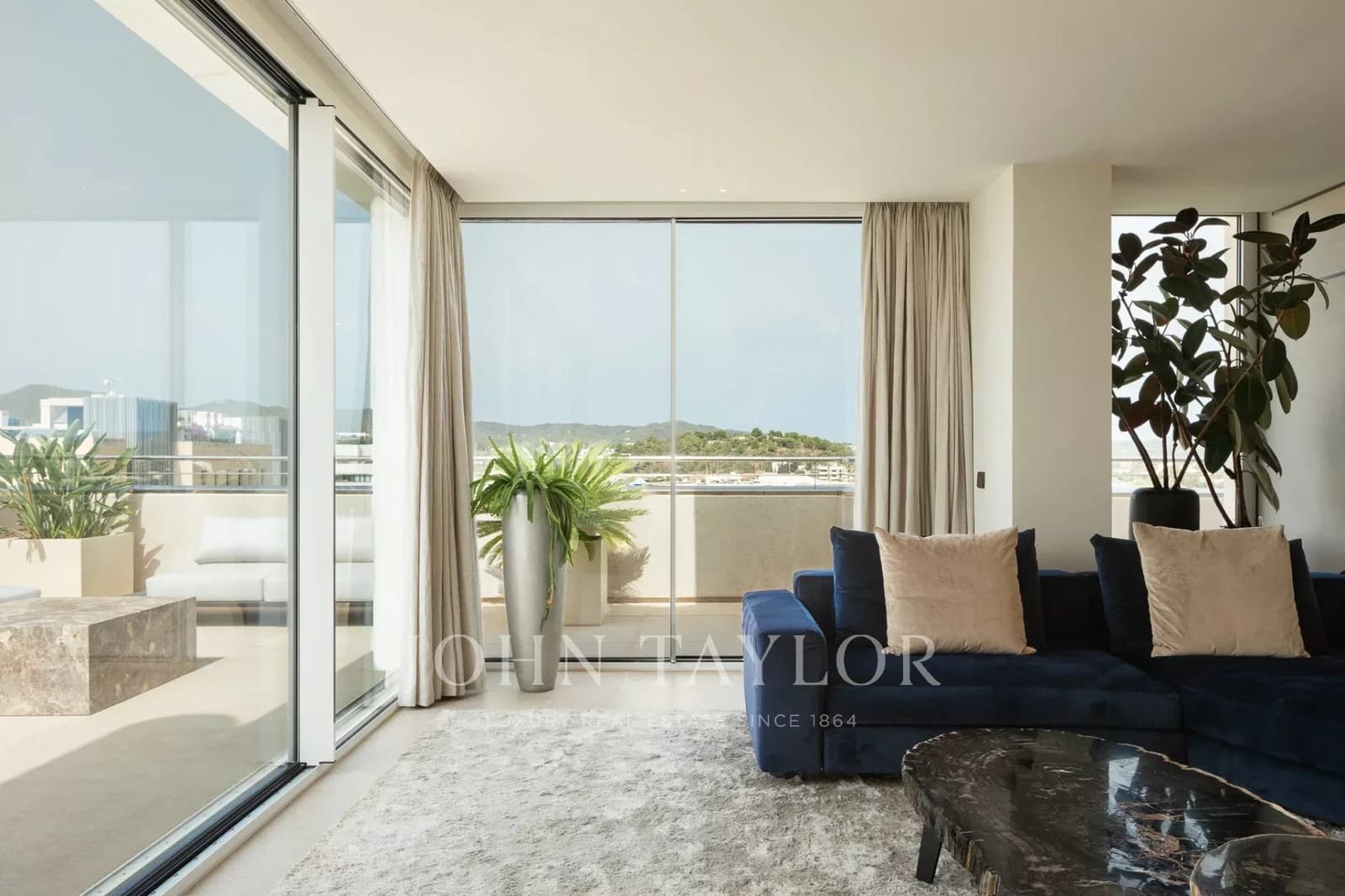 3 sypialnia Penthouse na sprzedaż w Miasto Ibiza / Eivissa z basenem - 2 950 000 € (Ref: 10042247)