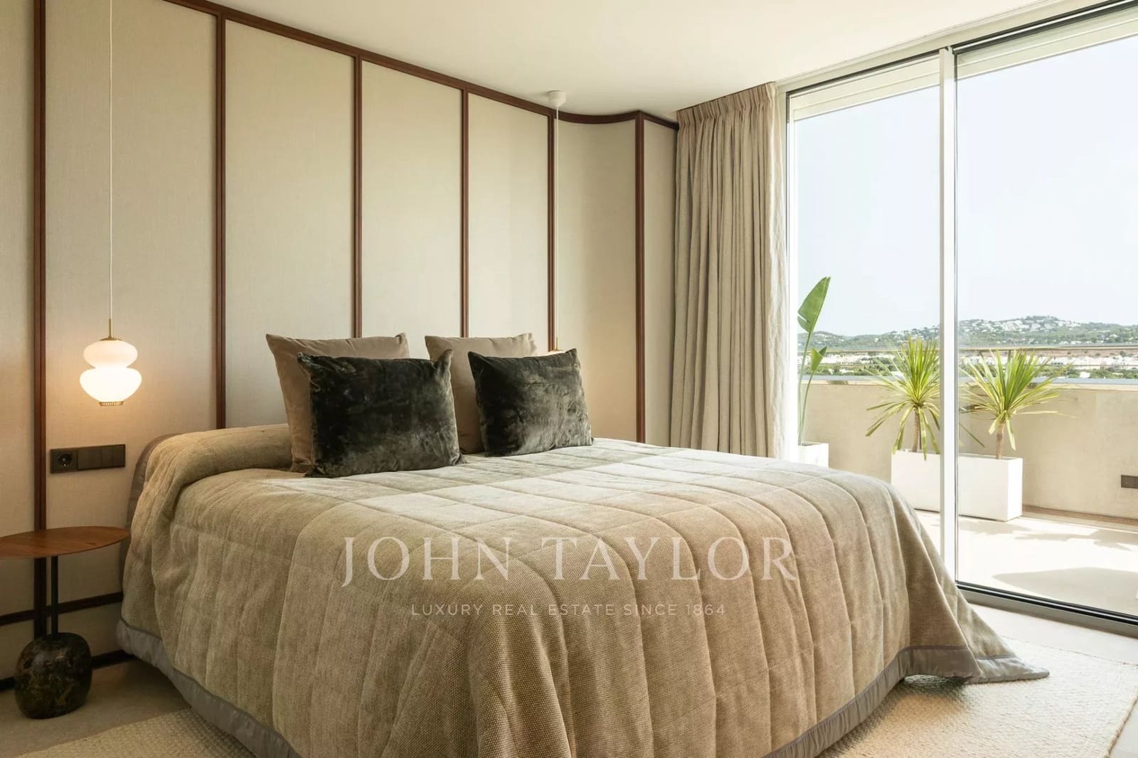 3 sypialnia Penthouse na sprzedaż w Miasto Ibiza / Eivissa z basenem - 2 950 000 € (Ref: 10042247)