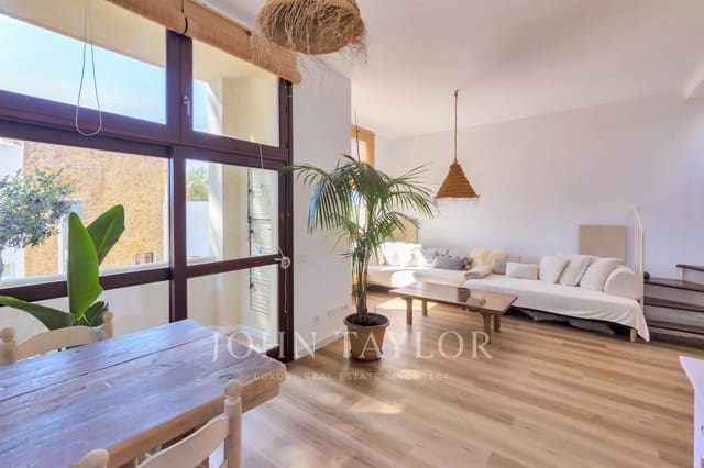 3 slaapkamer Penthouse te koop in Santa Gertrudis de Fruitera, Santa Eulalia / Santa Eularia - € 1.240.000 (Ref: 10093956)
