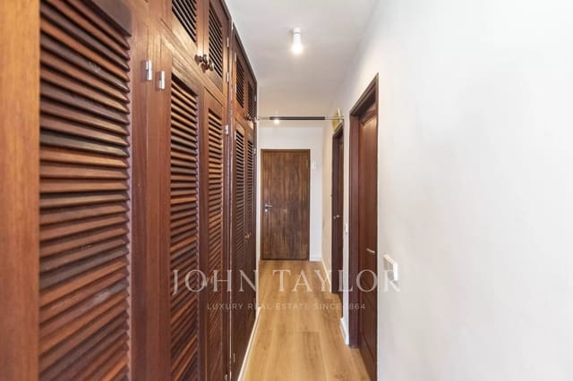 3 slaapkamer Penthouse te koop in Santa Gertrudis de Fruitera, Santa Eulalia / Santa Eularia - € 1.240.000 (Ref: 10093956)