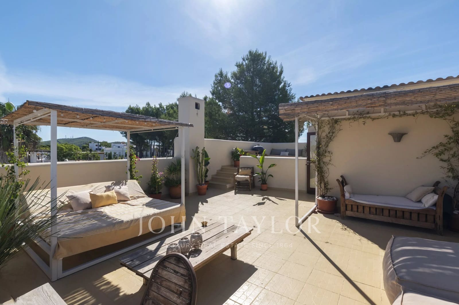 3 slaapkamer Penthouse te koop in Santa Gertrudis de Fruitera - € 1.240.000 (Ref: 10093956)
