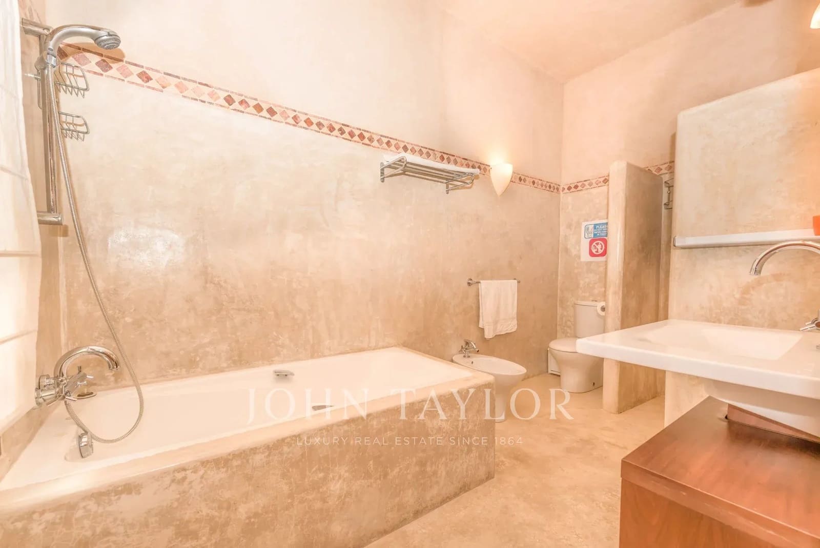 20 sypialnia Willa do wynajęcia w Santa Eulalia / Santa Eularia z basenem - 30 000 € (Ref: 10135242)