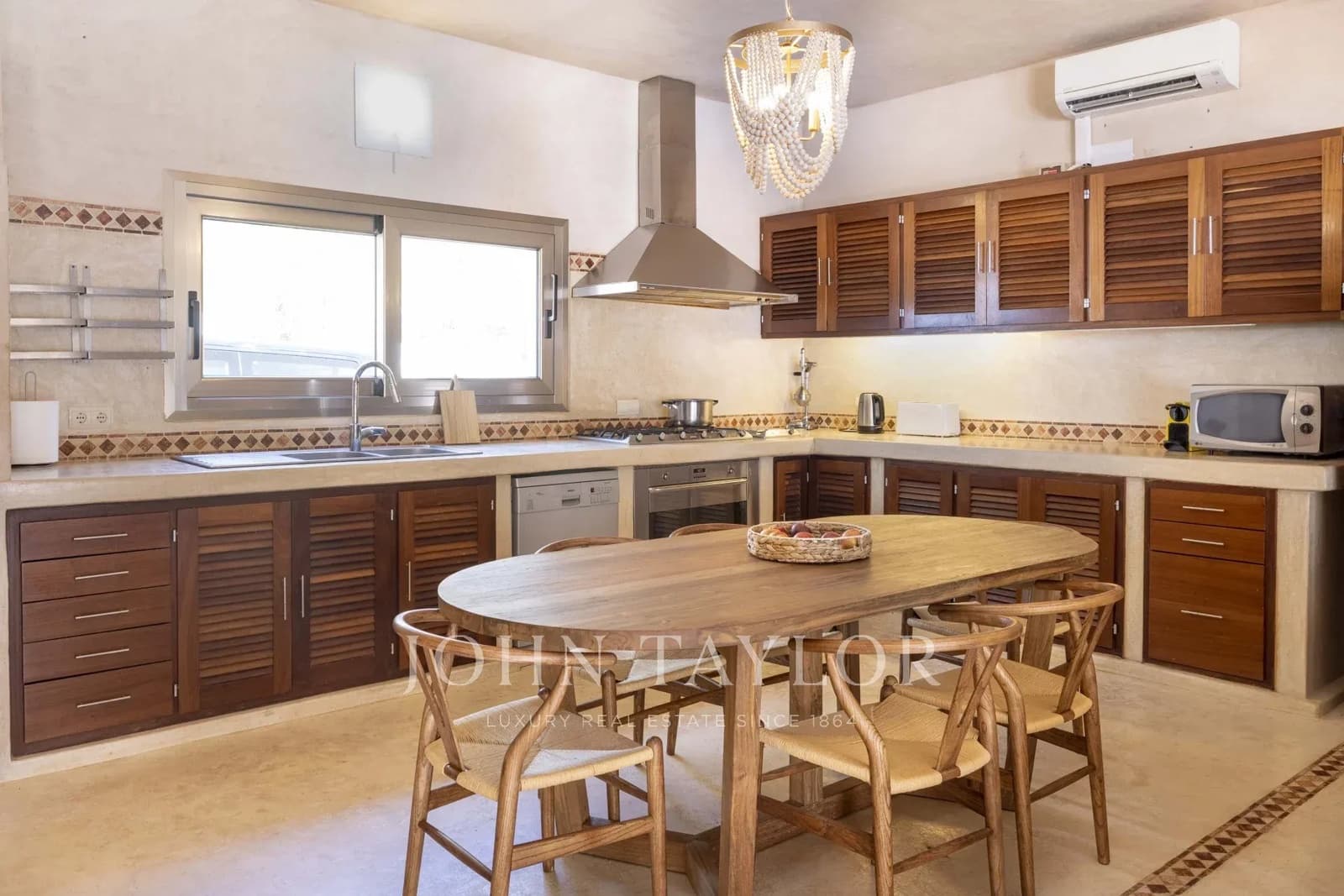 20 sypialnia Willa do wynajęcia w Santa Eulalia / Santa Eularia z basenem - 30 000 € (Ref: 10135242)