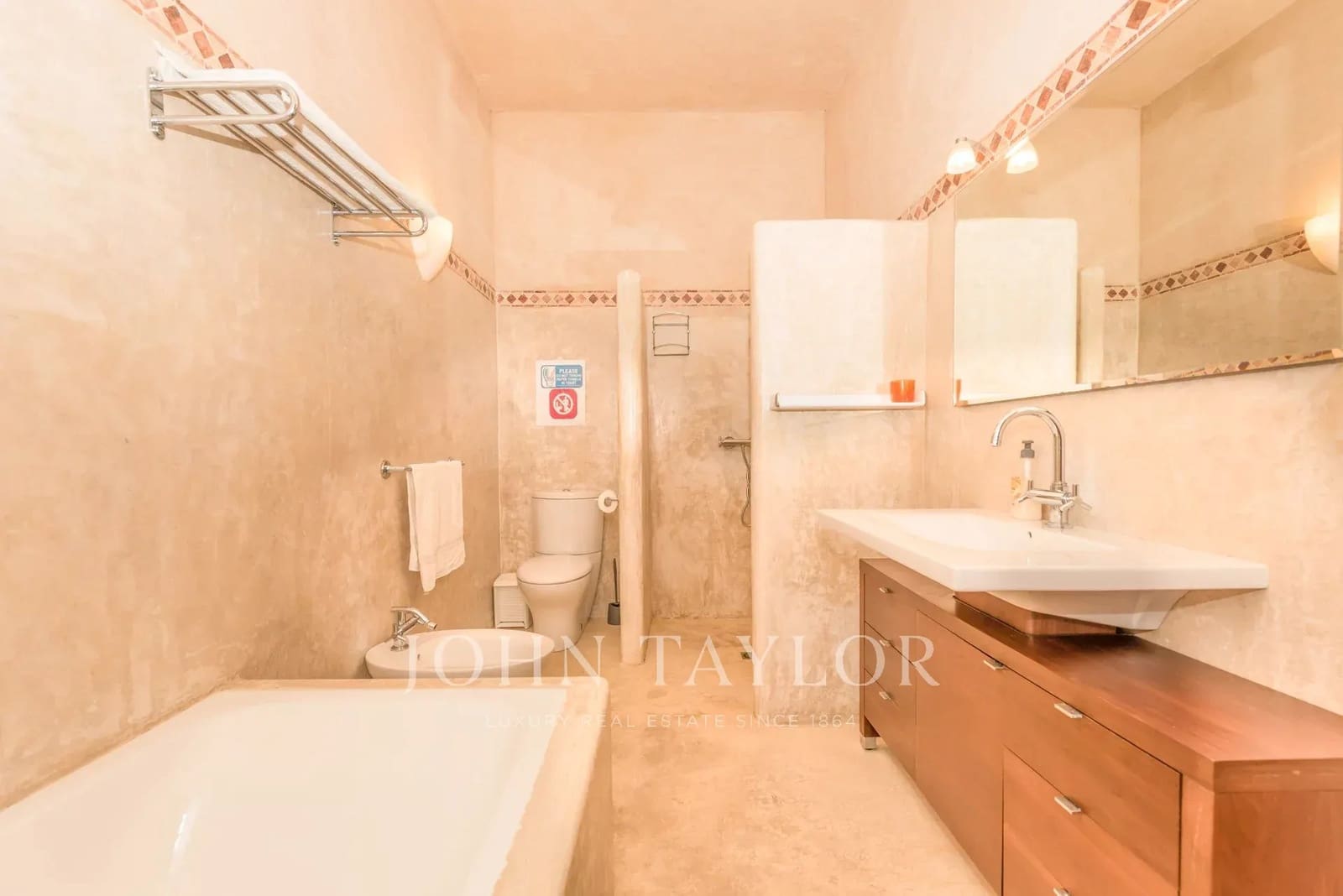 6 sypialnia Willa do wynajęcia w Santa Eulalia / Santa Eularia z basenem - 12 000 € (Ref: 10135243)