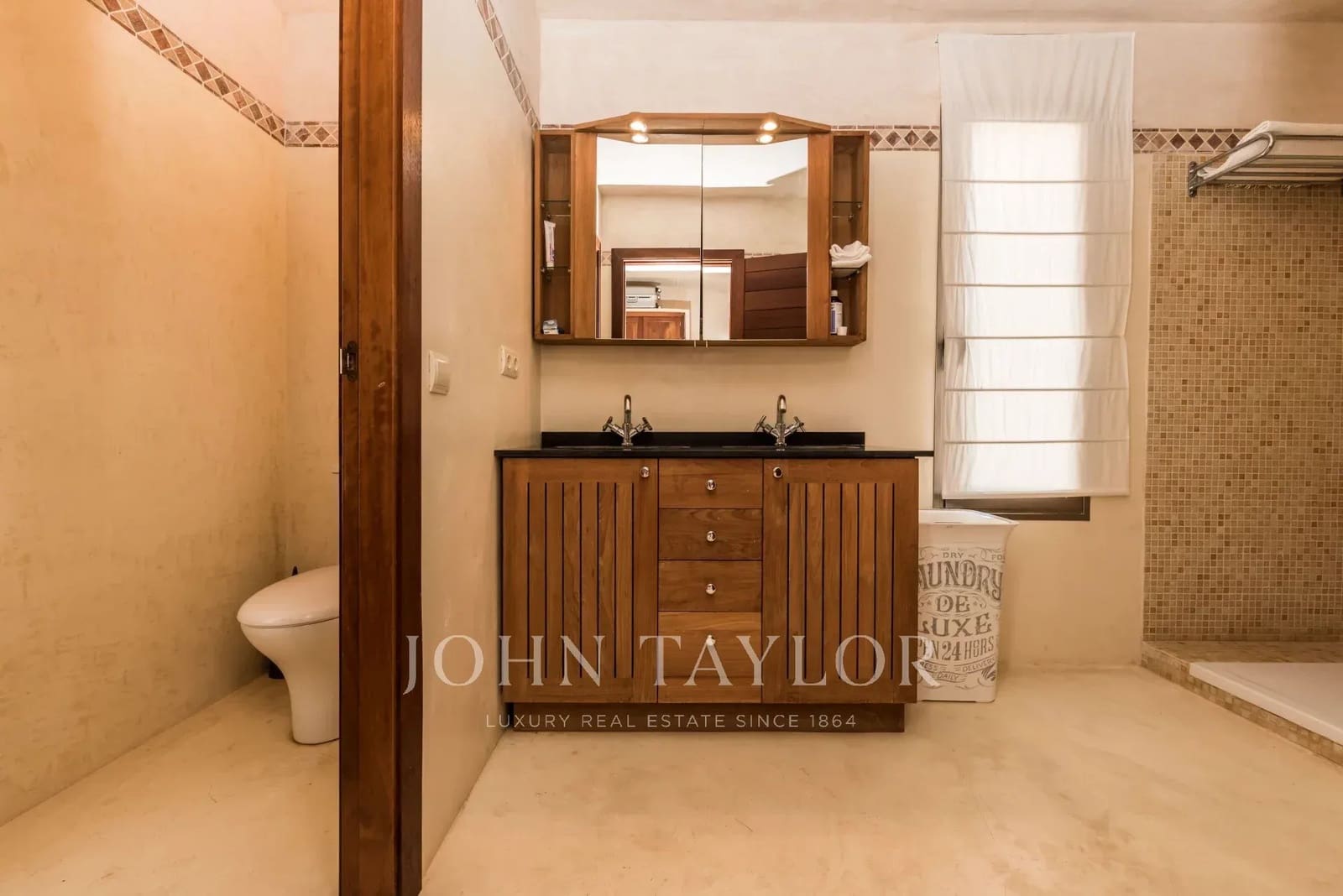 6 sypialnia Willa do wynajęcia w Santa Eulalia / Santa Eularia z basenem - 12 000 € (Ref: 10135243)