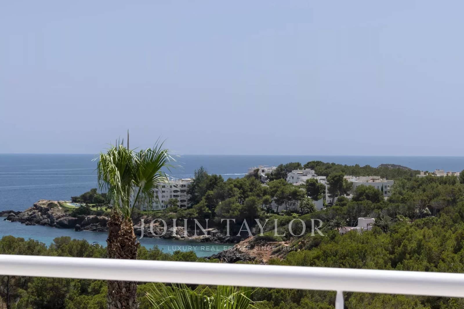 4 bedroom Apartment for sale in Cala Llenya with pool garage - € 2,000,000 (Ref: 9428636)