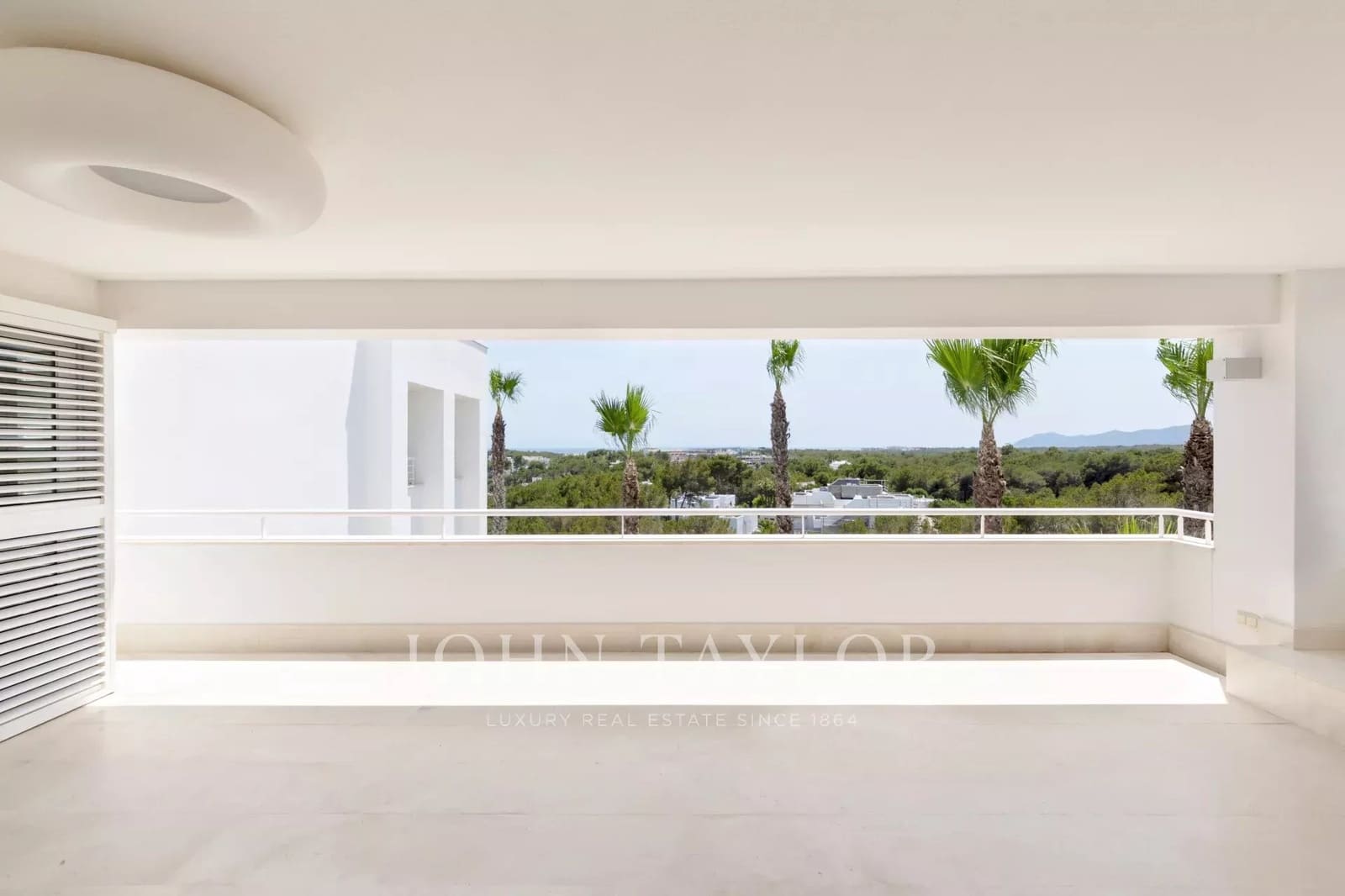 4 bedroom Apartment for sale in Cala Llenya with pool garage - € 2,000,000 (Ref: 9428636)