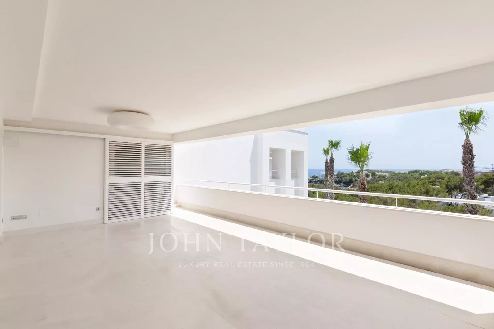 4 bedroom Apartment for sale in Cala Llenya with pool garage - € 2,000,000 (Ref: 9428636)