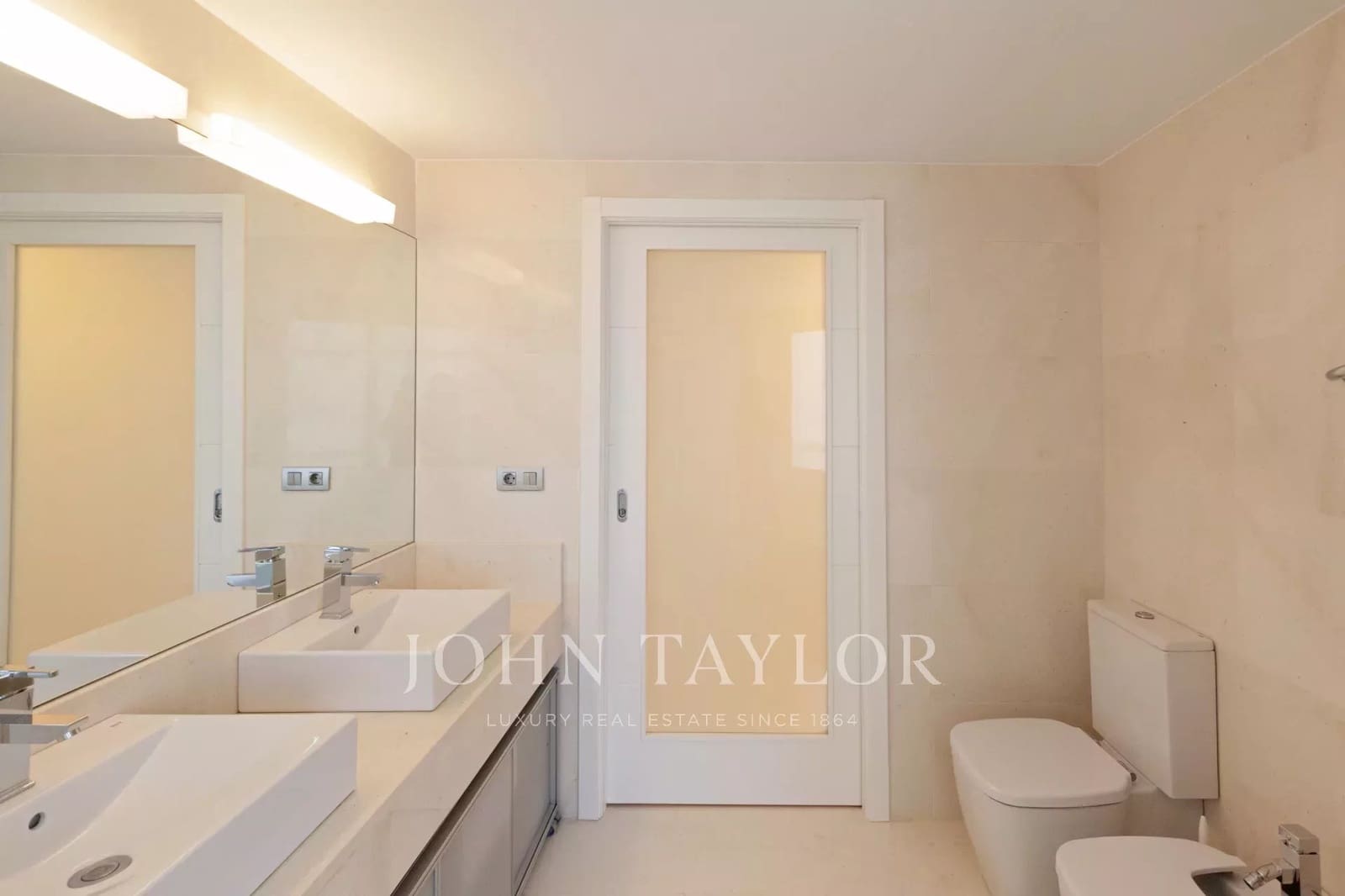 4 bedroom Apartment for sale in Cala Llenya with pool garage - € 2,000,000 (Ref: 9428636)