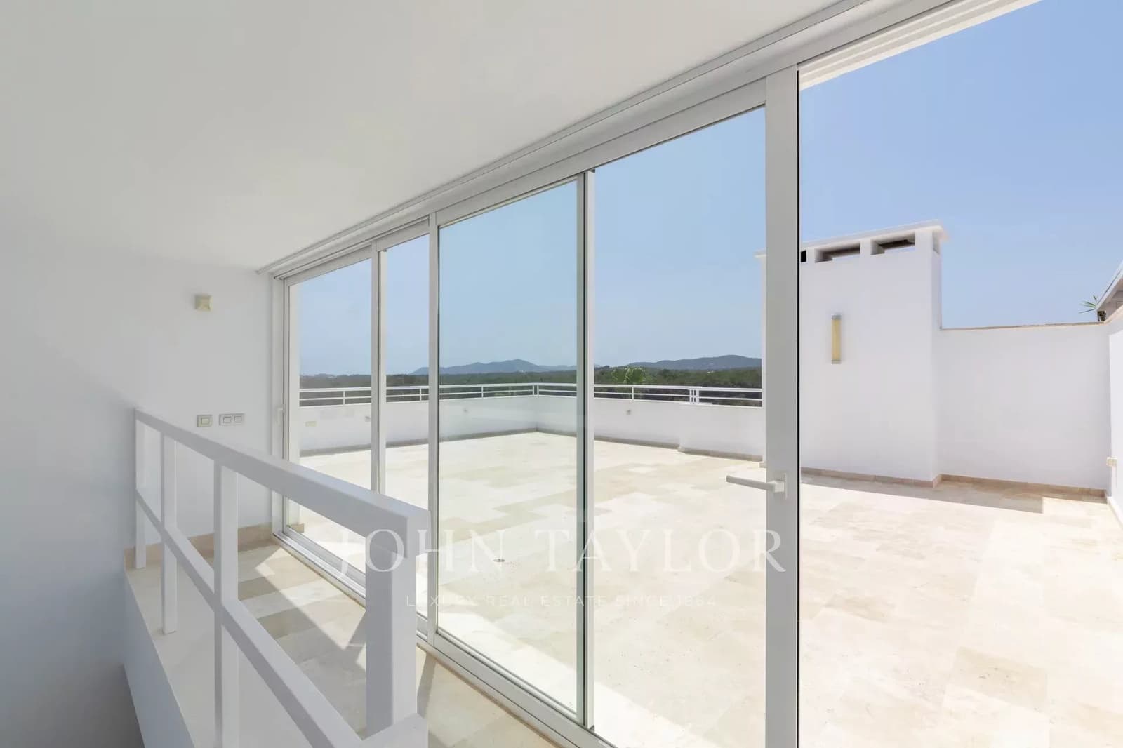 4 bedroom Apartment for sale in Cala Llenya with pool garage - € 2,000,000 (Ref: 9428636)