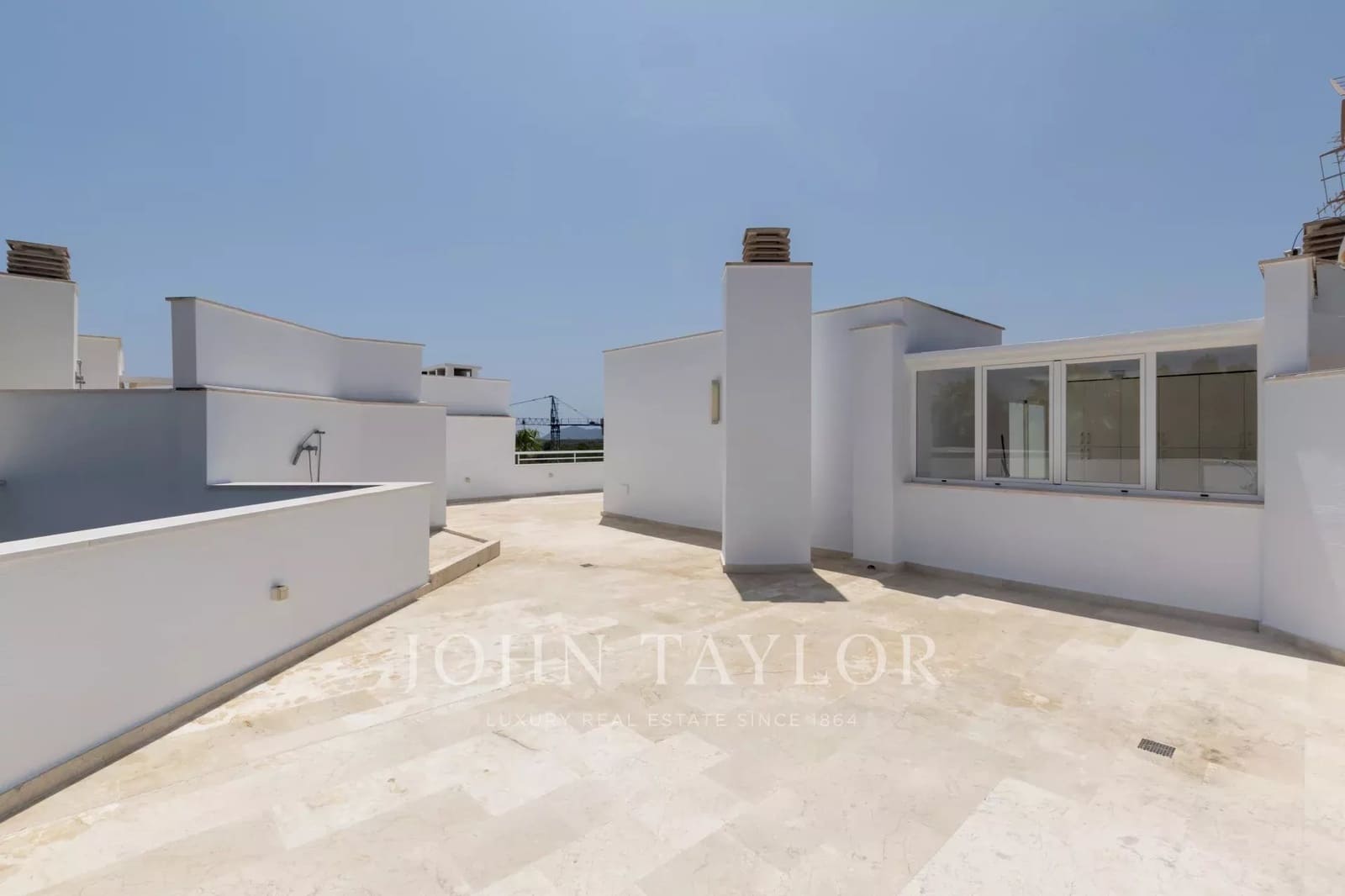 4 bedroom Apartment for sale in Cala Llenya with pool garage - € 2,000,000 (Ref: 9428636)