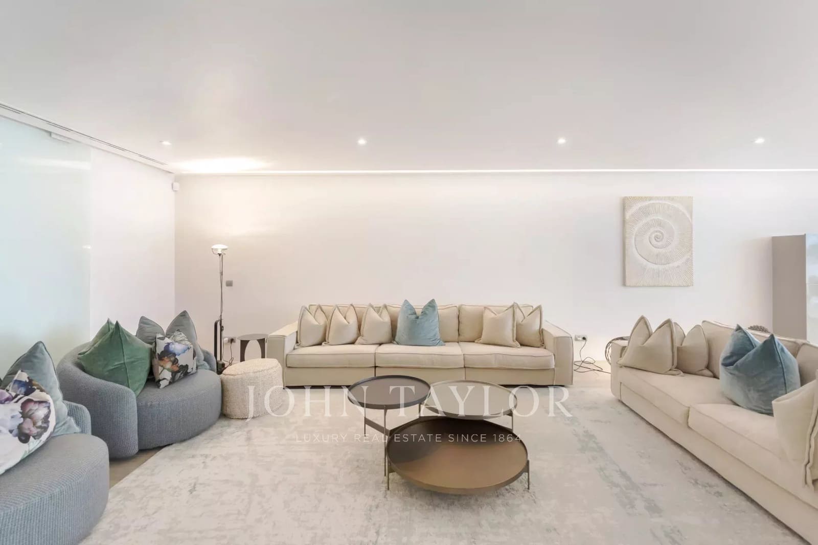 5 bedroom Apartment for sale in Ibiza / Eivissa town with pool - € 4,750,000 (Ref: 9428640)