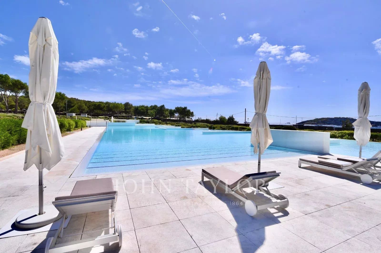 5 bedroom Apartment for sale in Ibiza / Eivissa town with pool - € 4,750,000 (Ref: 9428640)