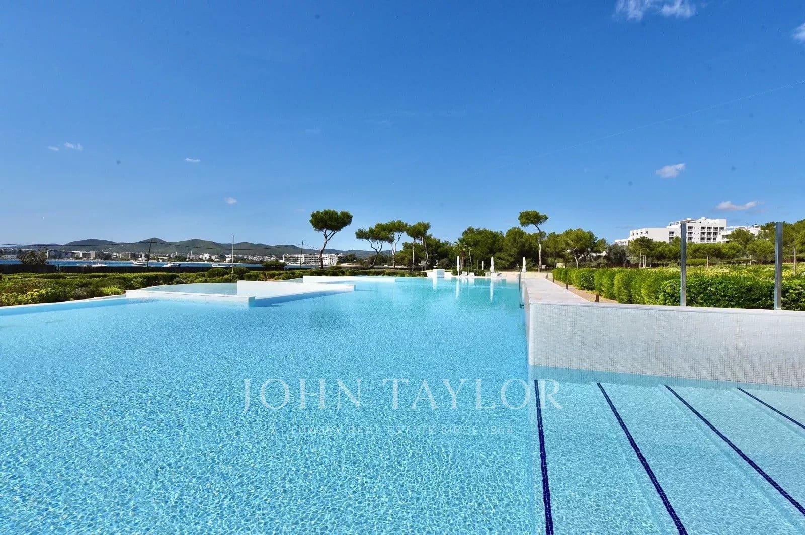 5 bedroom Apartment for sale in Ibiza / Eivissa town with pool - € 4,750,000 (Ref: 9428640)