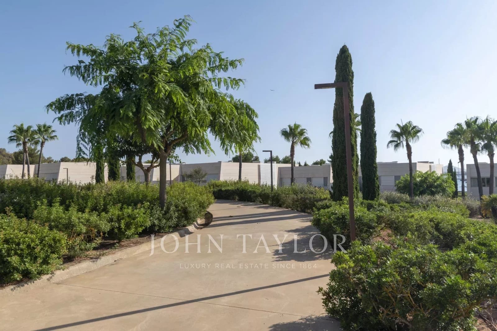 5 bedroom Apartment for sale in Ibiza / Eivissa town with pool - € 4,750,000 (Ref: 9428640)