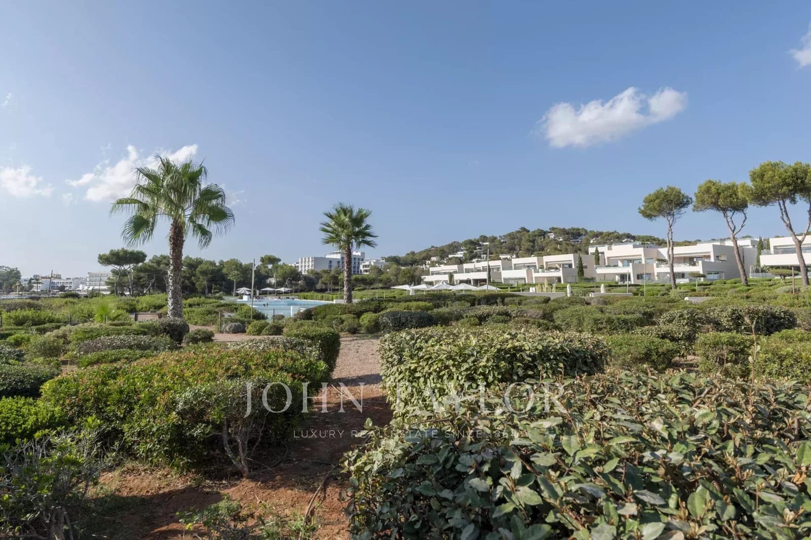 5 bedroom Apartment for sale in Ibiza / Eivissa town with pool - € 4,750,000 (Ref: 9428640)