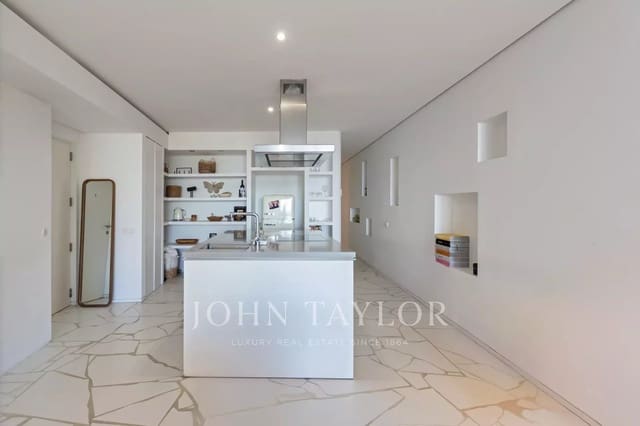 3 bedroom Apartment for sale in Ibiza / Eivissa town with pool - € 1,600,000 (Ref: 9428641)