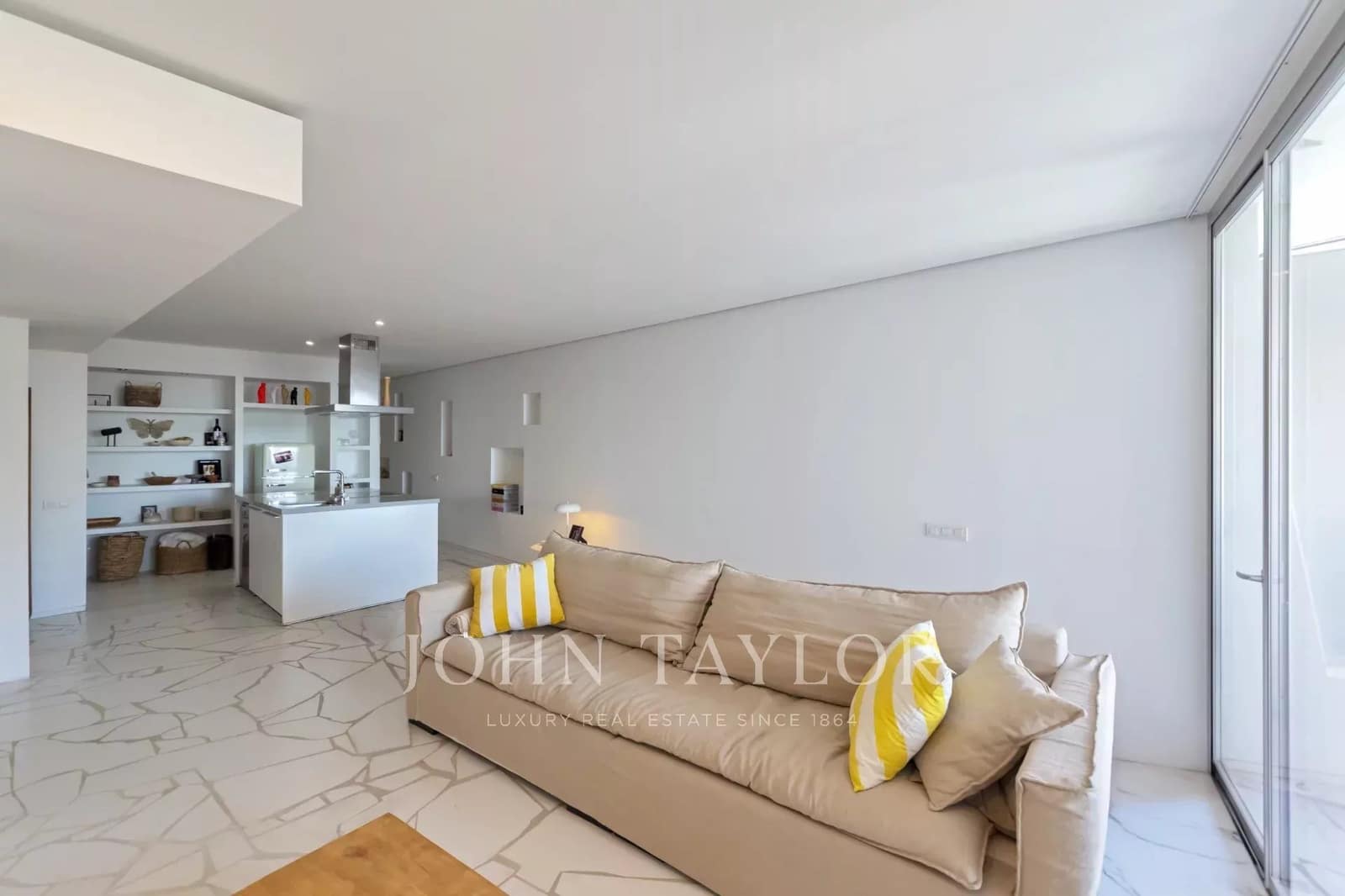 3 bedroom Apartment for sale in Ibiza / Eivissa town with pool - € 1,600,000 (Ref: 9428641)