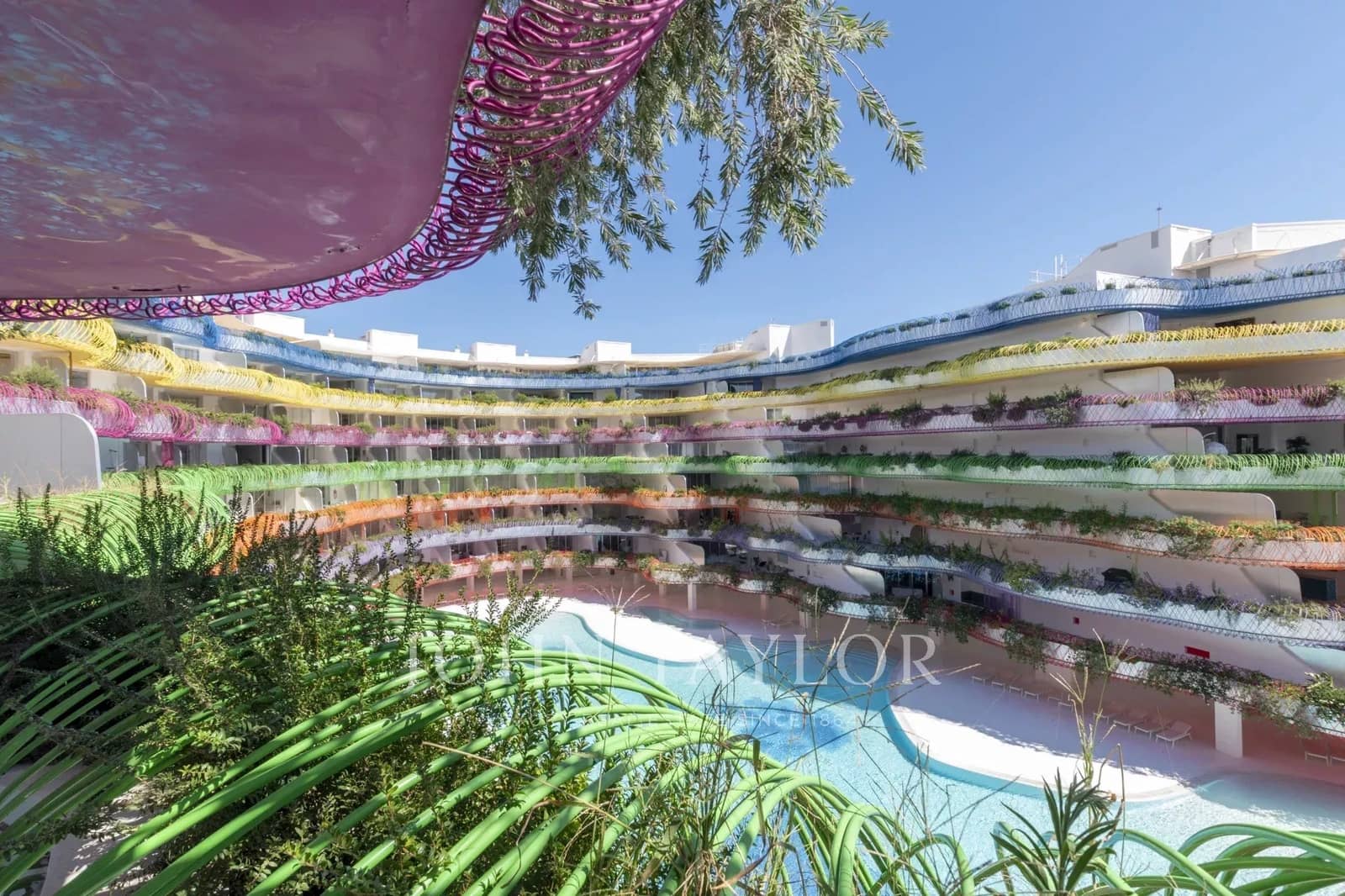 3 bedroom Apartment for sale in Ibiza / Eivissa town with pool - € 1,600,000 (Ref: 9428641)