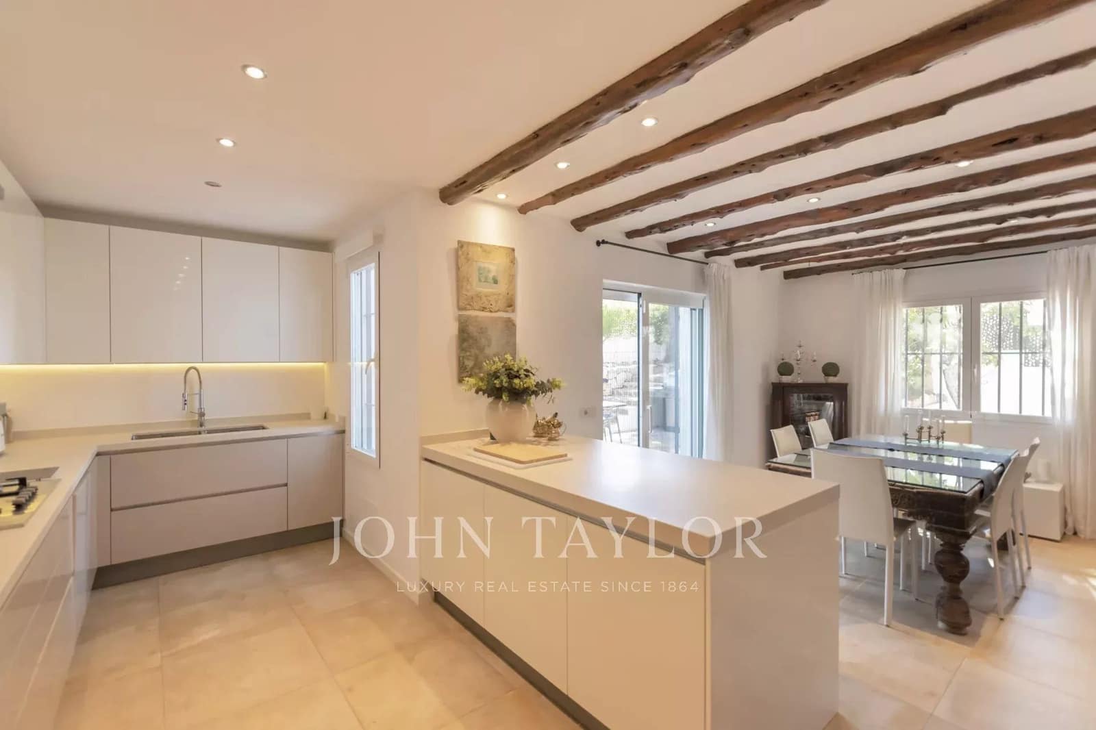 8 Zimmer Villa zu verkaufen in Can Furnet mit Pool - 5.900.000 € (Ref: 9428643)