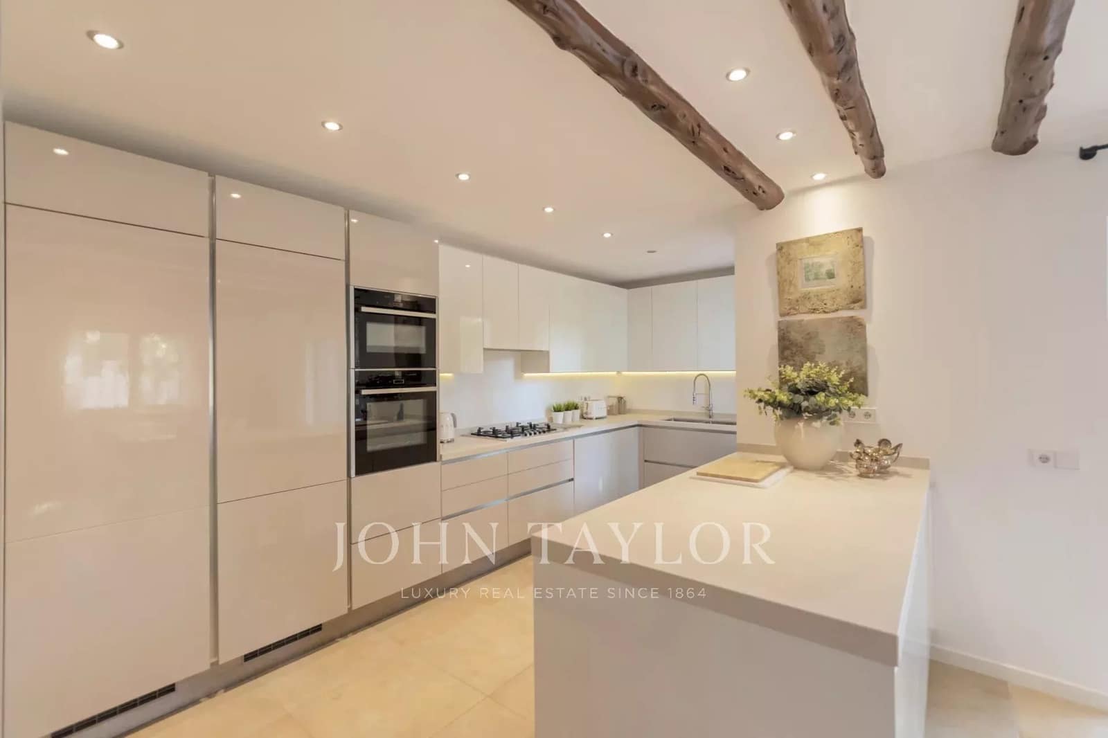 8 Zimmer Villa zu verkaufen in Can Furnet mit Pool - 5.900.000 € (Ref: 9428643)