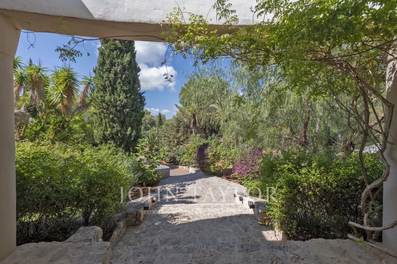 8 Zimmer Villa zu verkaufen in Can Furnet mit Pool - 5.900.000 € (Ref: 9428643)