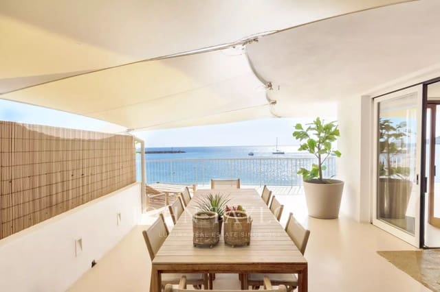 2 soveværelse Lejlighed til salg i Santa Eulalia / Santa Eularia med garage - € 1.200.000 (Ref: 9428644)