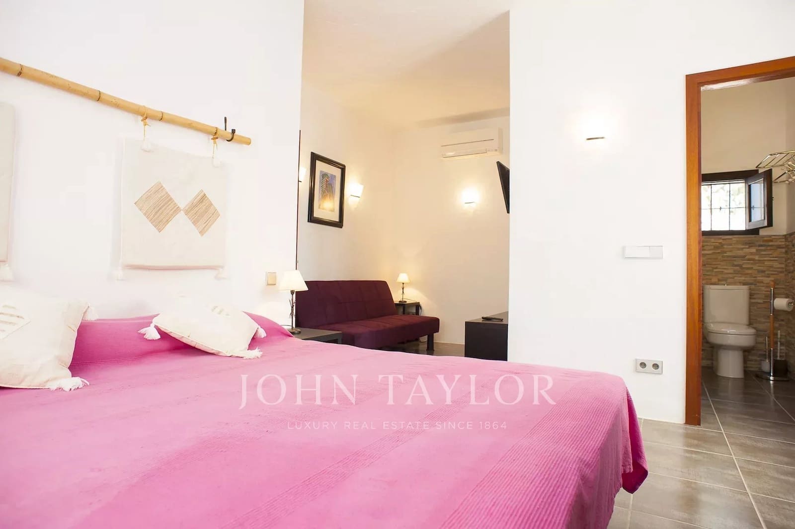 4 chambre Villa/Maison à vendre à Sant Joan de Labritja avec piscine - 2 190 000 € (Ref: 9428645)