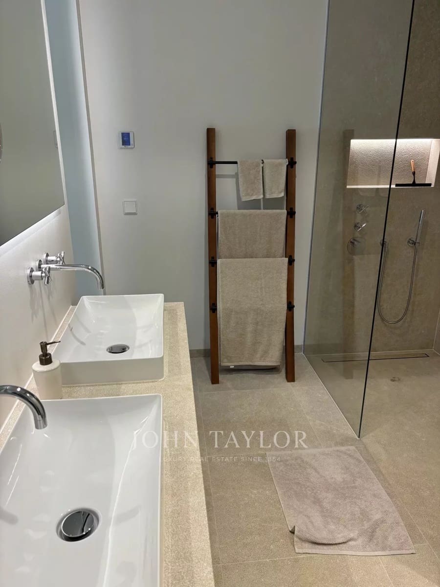 1 bedroom Apartment for sale in Ibiza / Eivissa town - € 875,000 (Ref: 9428647)