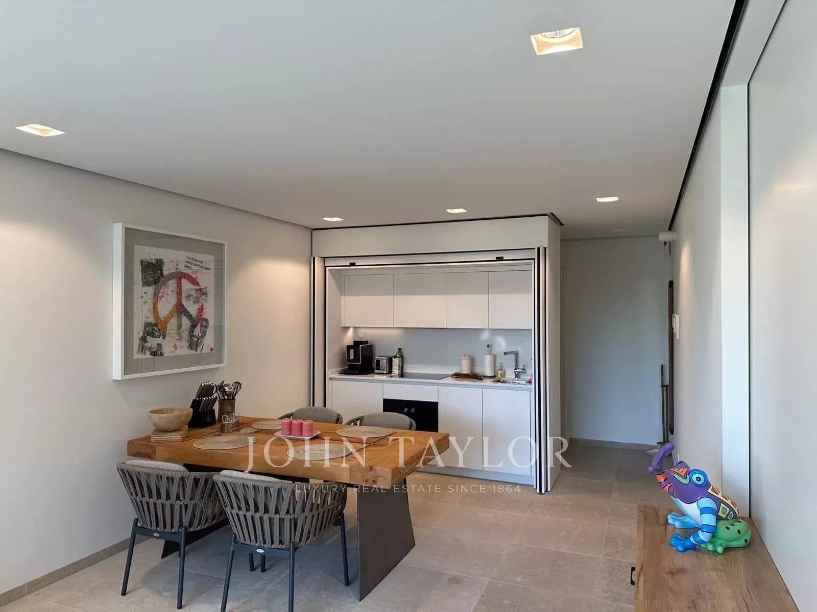 1 bedroom Apartment for sale in Ibiza / Eivissa town - € 875,000 (Ref: 9428647)