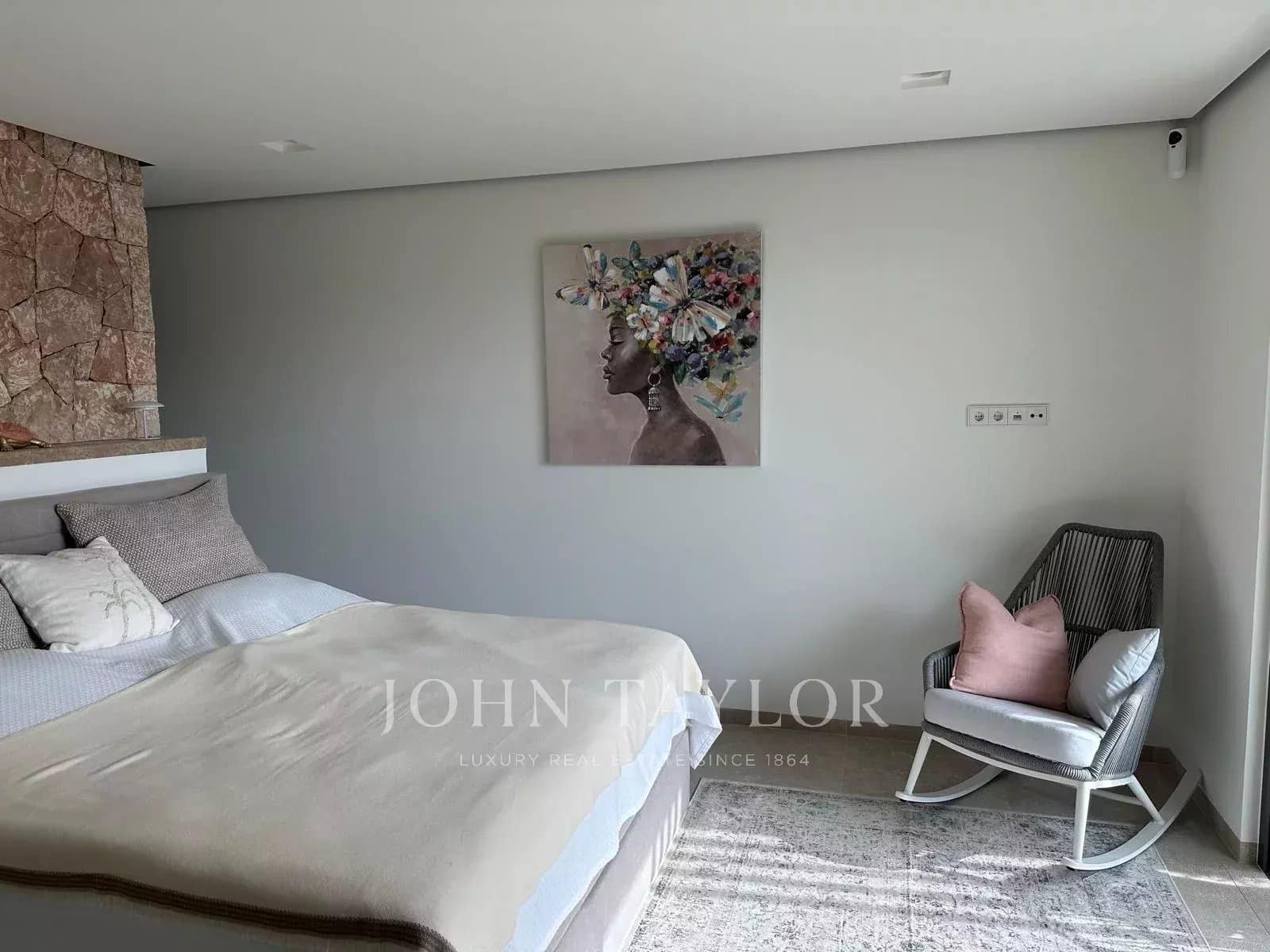 1 bedroom Apartment for sale in Ibiza / Eivissa town - € 875,000 (Ref: 9428647)