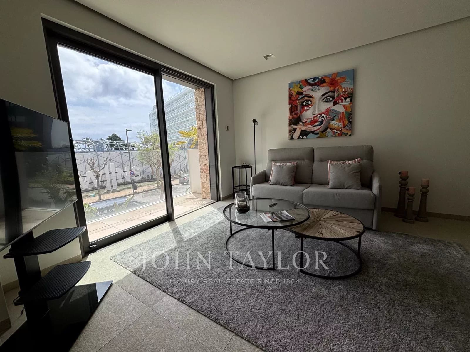 1 bedroom Apartment for sale in Ibiza / Eivissa town - € 875,000 (Ref: 9428647)