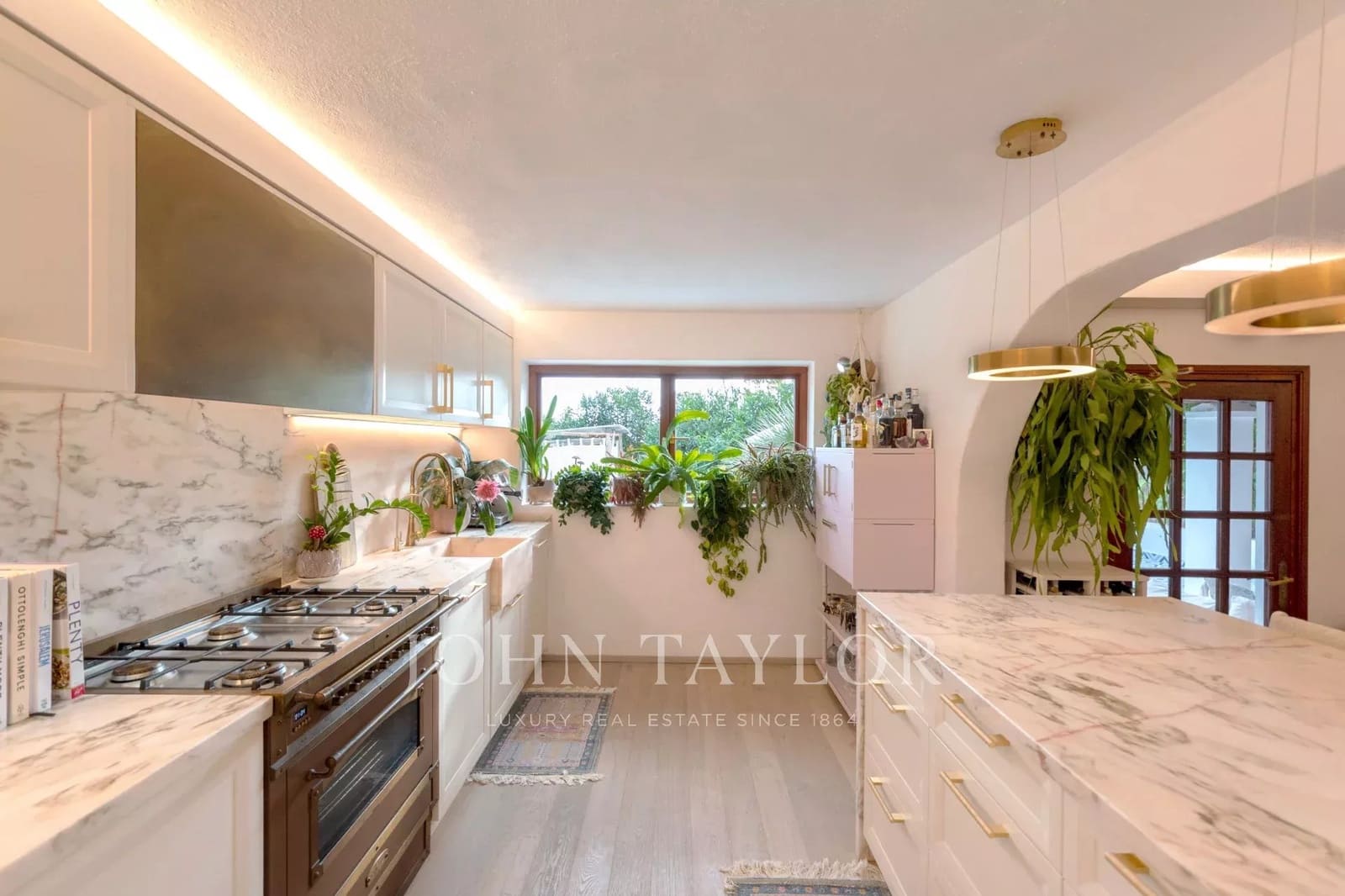 3 Zimmer Apartment zu verkaufen in Cala Llonga mit Pool - 2.350.000 € (Ref: 9428648)