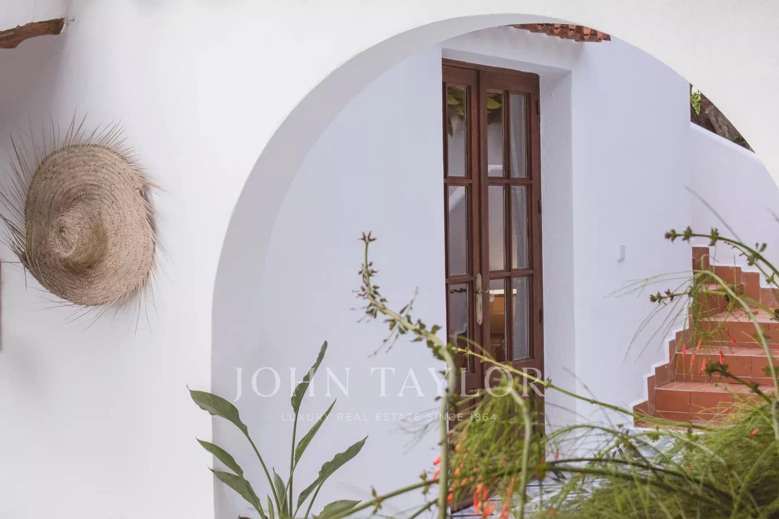 3 Zimmer Apartment zu verkaufen in Cala Llonga mit Pool - 2.350.000 € (Ref: 9428648)