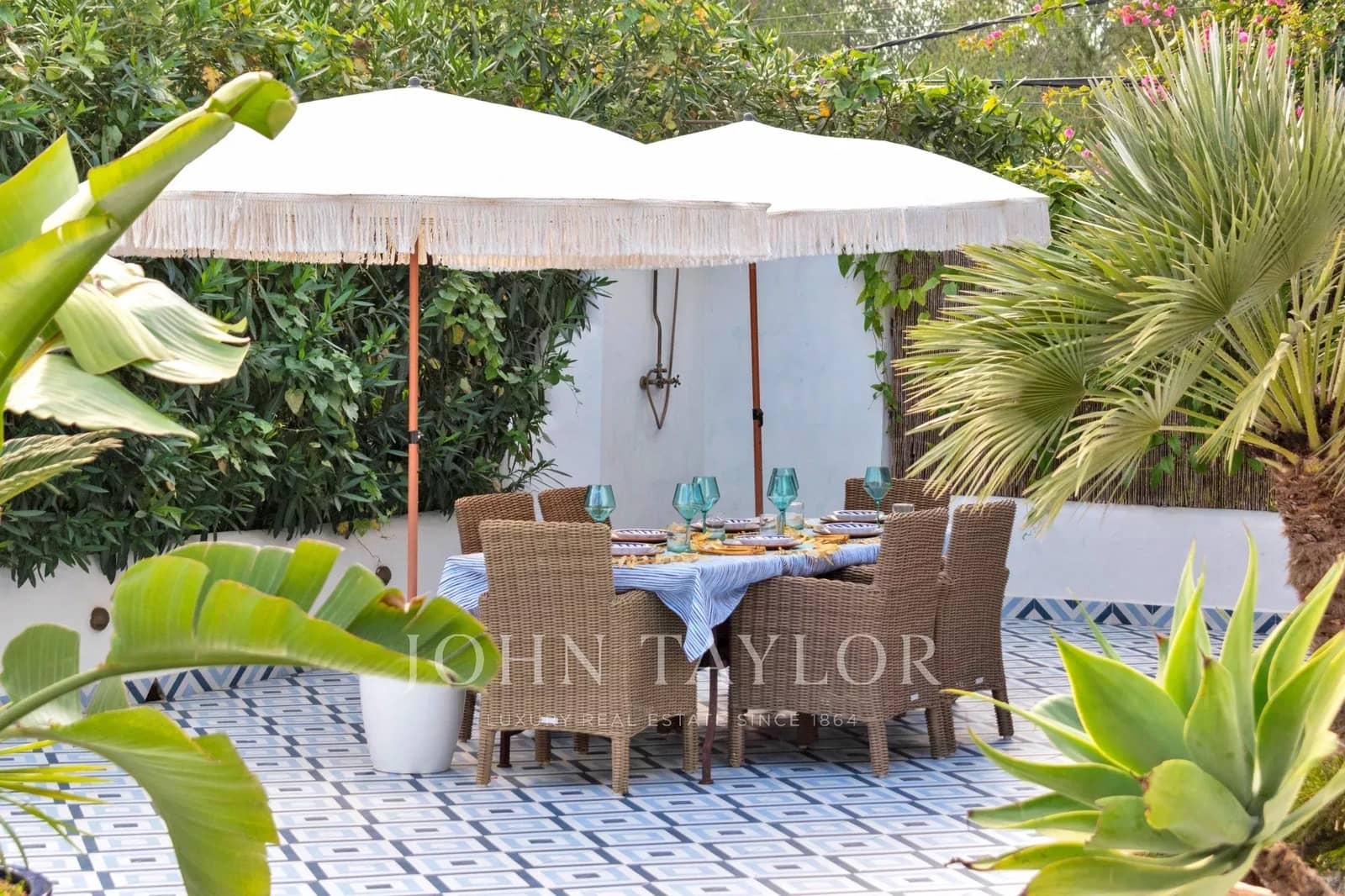 3 Zimmer Apartment zu verkaufen in Cala Llonga mit Pool - 2.350.000 € (Ref: 9428648)