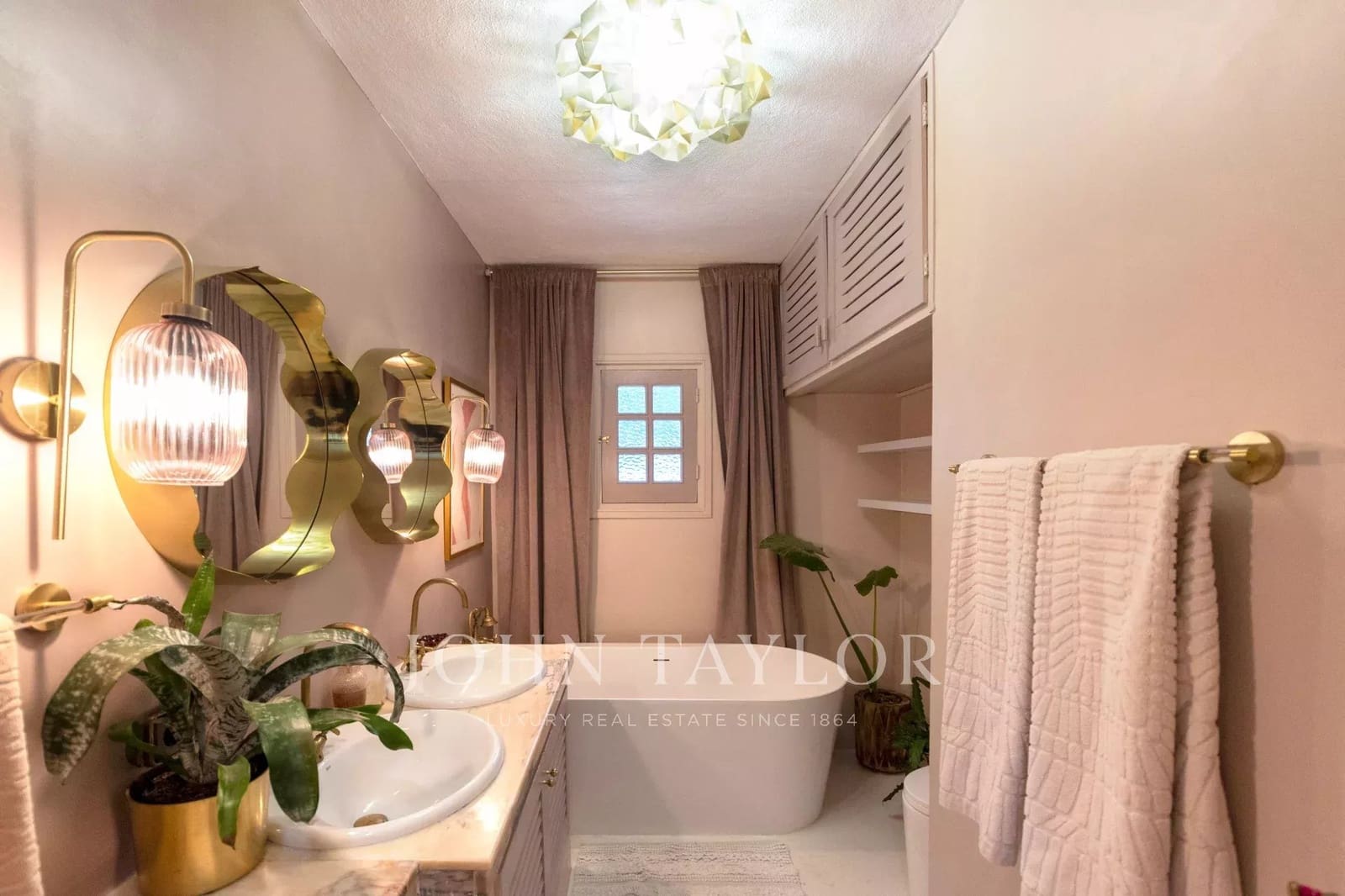 3 Zimmer Apartment zu verkaufen in Cala Llonga mit Pool - 2.350.000 € (Ref: 9428648)